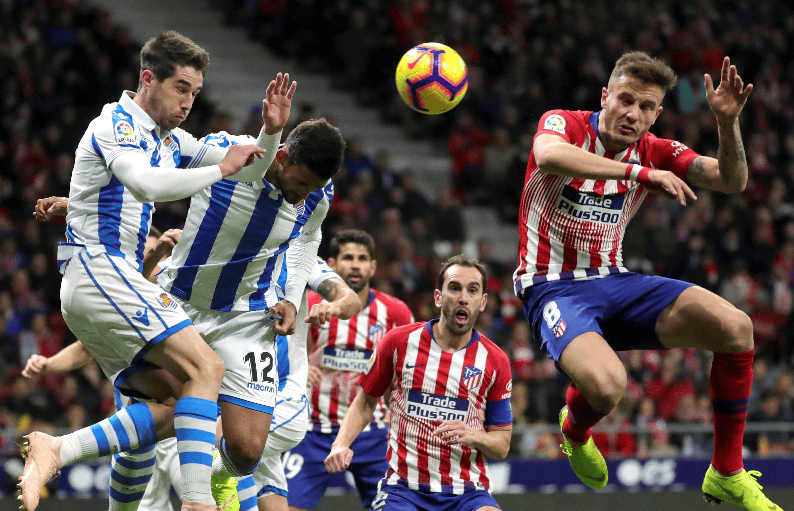 皇家马德里再次晋级淘汰赛强！