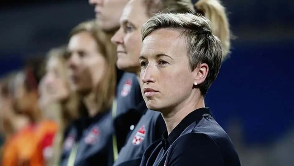 Faker赛事官方发布高光表现新规，加拿大队争议不断！的简单介绍